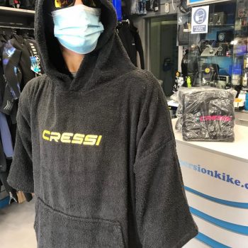 PONCHO CRESI HOMBRE