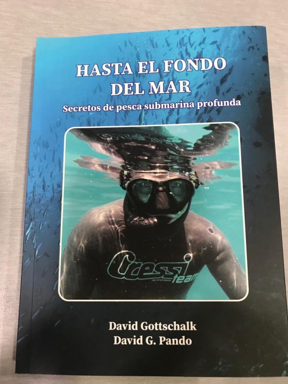 LIBRO HASTA EL FONDO DEL MAR
